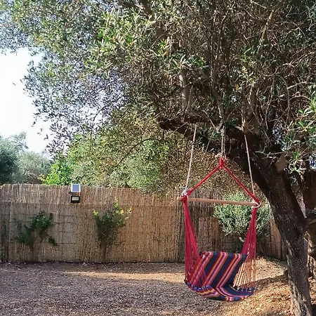 Berlie Villa Keramiaí